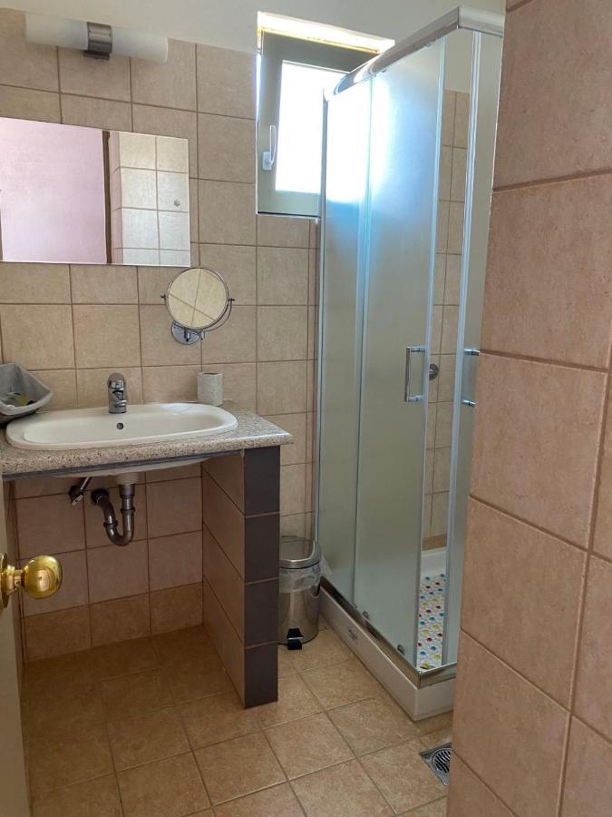 Riviera Hotel Poros  Dış mekan fotoğraf